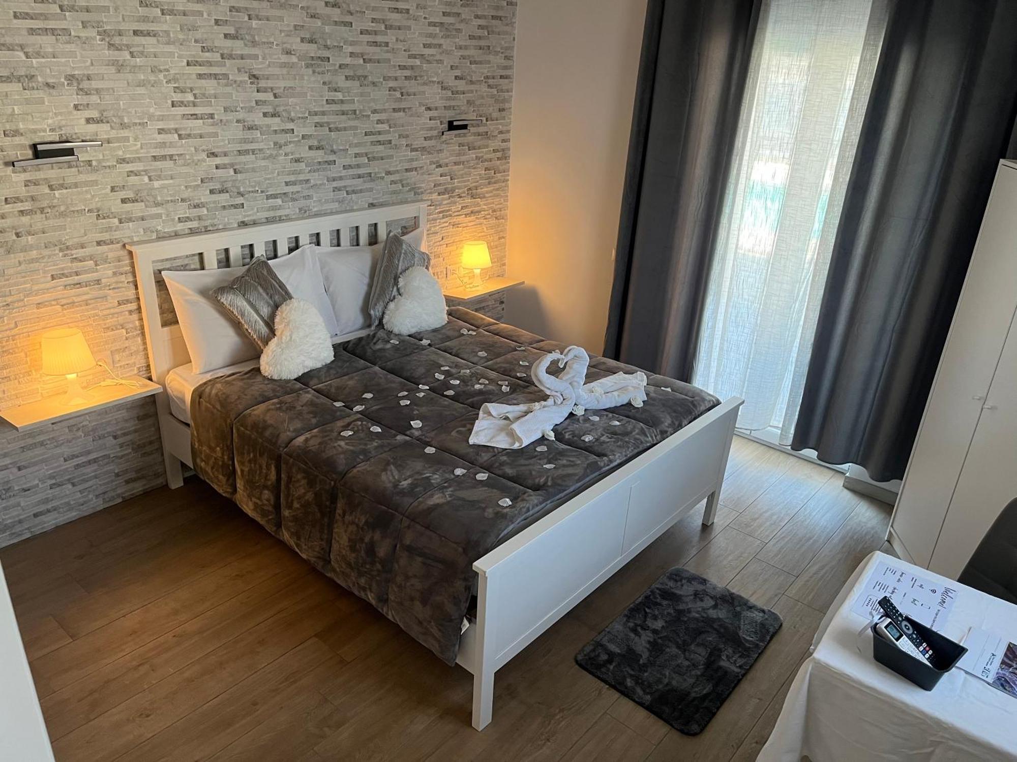 New House Hotel Фиумичино Екстериор снимка