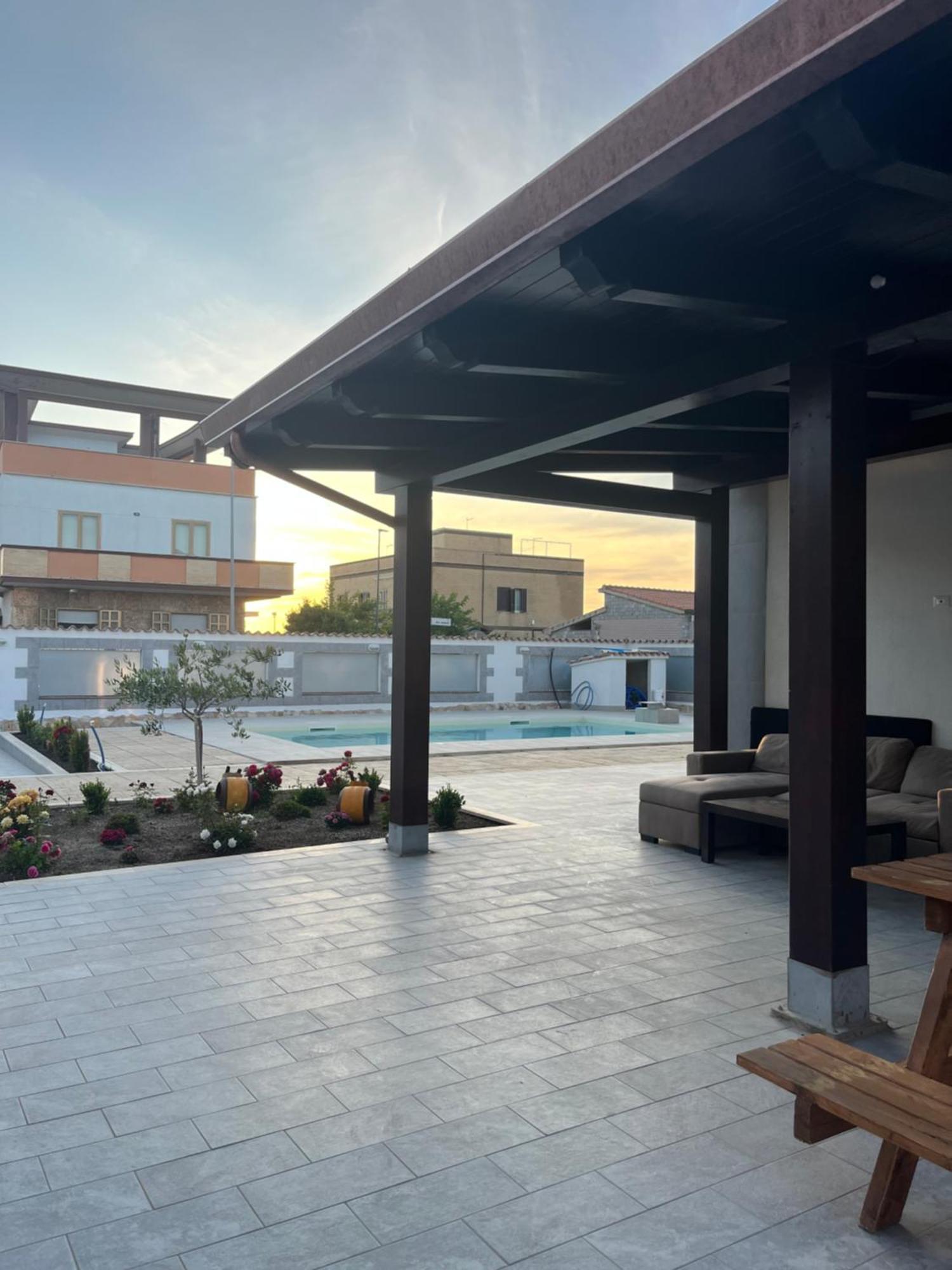New House Hotel Фиумичино Екстериор снимка